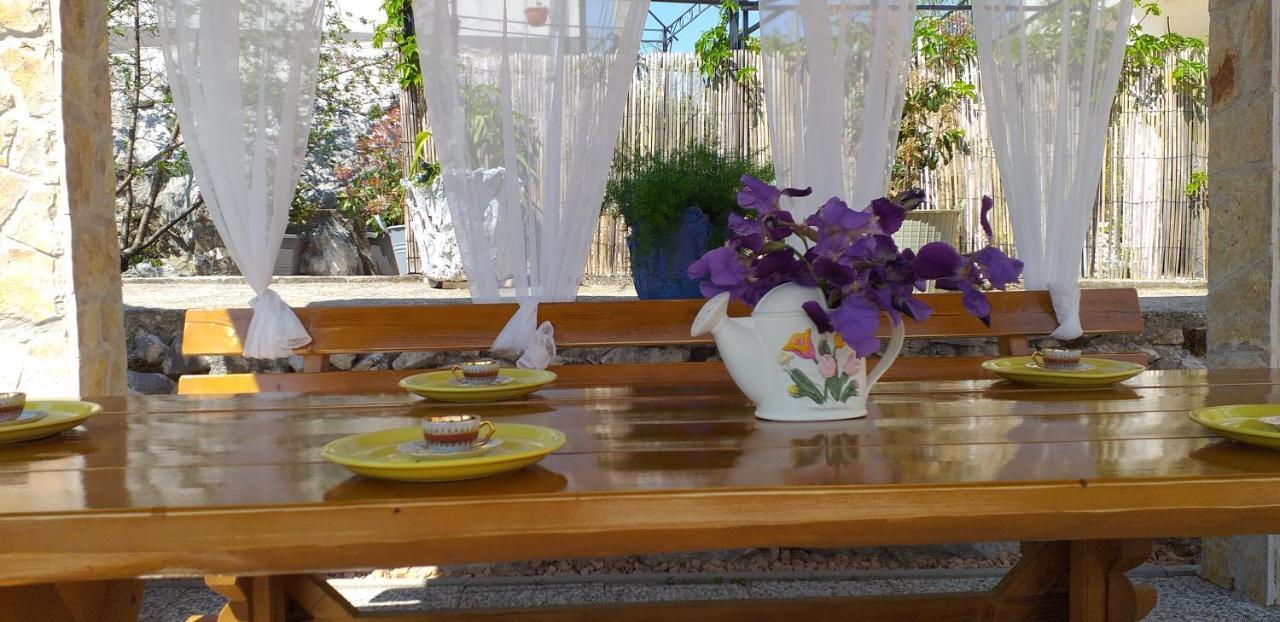 Holiday home Perunika Zezevica Bagian luar foto