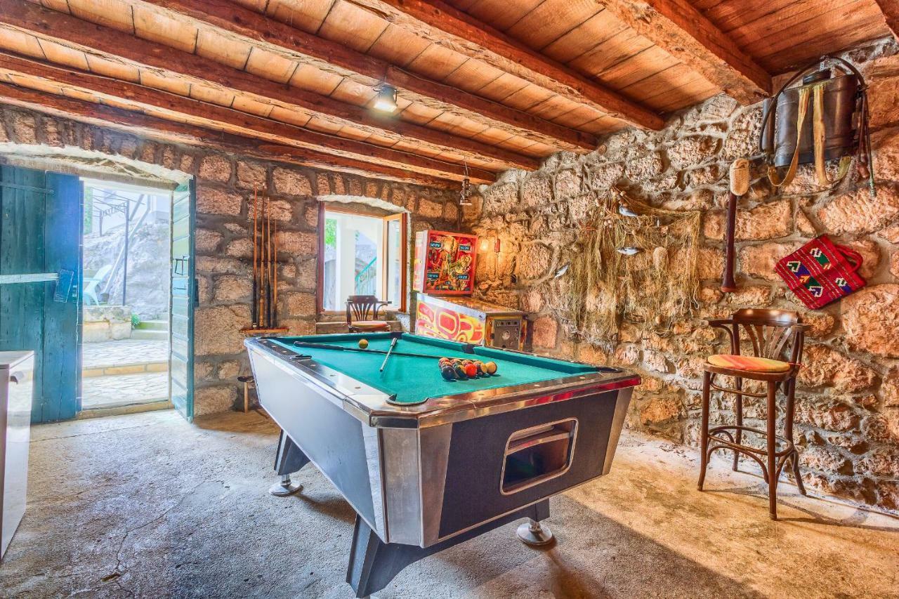 Holiday home Perunika Zezevica Bagian luar foto