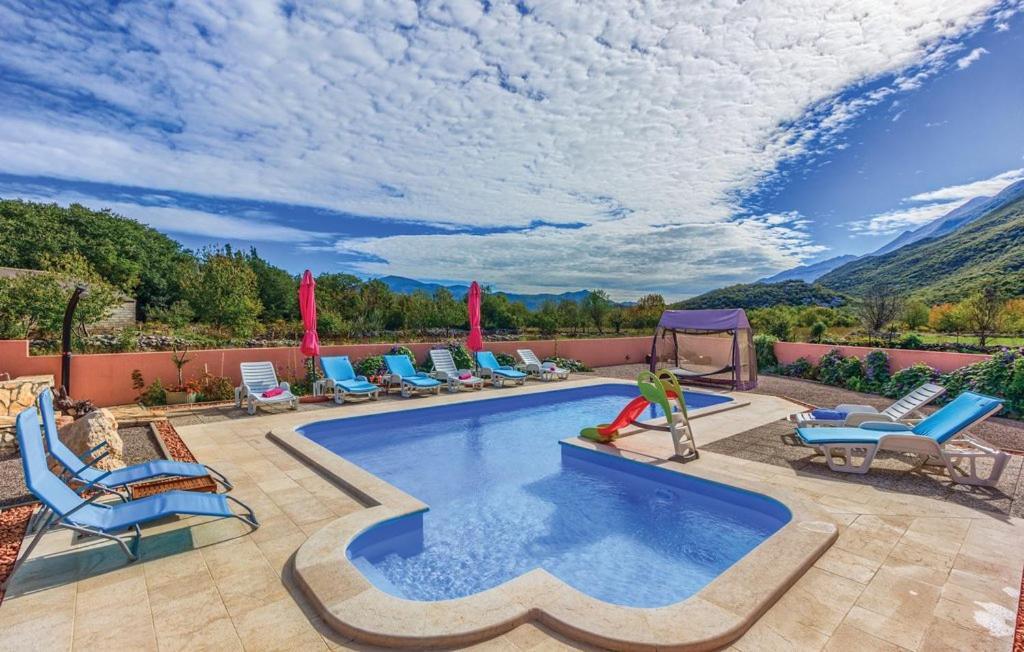 Holiday home Perunika Zezevica Bagian luar foto